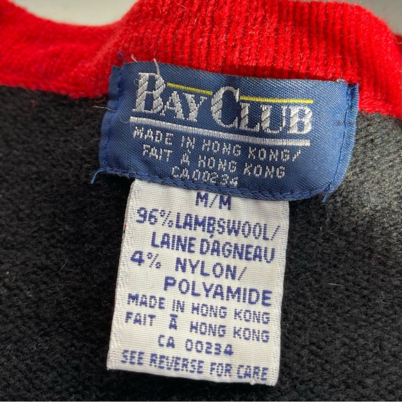 Vintage 90s Women’s Bay Club Lambswool Cardigan Made in Hong Kong - Picture 6 of 7